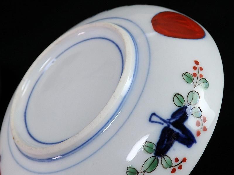 大聖寺伊万里 金襴手 花繋ぎ紋に赤玉図 4寸皿