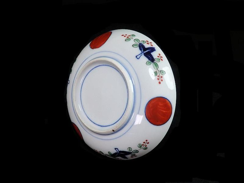 大聖寺伊万里 金襴手 花繋ぎ紋に赤玉図 4寸皿
