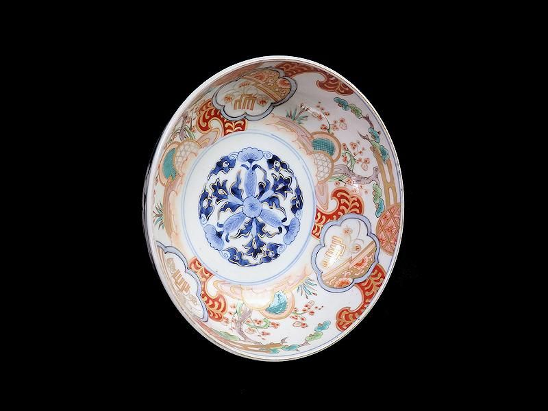 古伊万里 色絵 窓絵双葉葵に源氏香 竹垣に松図 深鉢 古伊万里 色絵 窓絵双葉葵に源氏香 竹垣に松図 深鉢