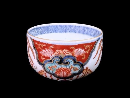 大聖寺伊万里 金襴手 桐に鳳凰図 りん茶碗 大聖寺伊万里 金襴手 桐に鳳凰図 りん茶碗
