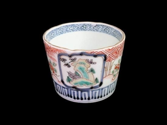 低価格で大人気の 色絵 古伊万里 窓絵岩に東屋 蕎麦猪口 笹に花図 工芸品