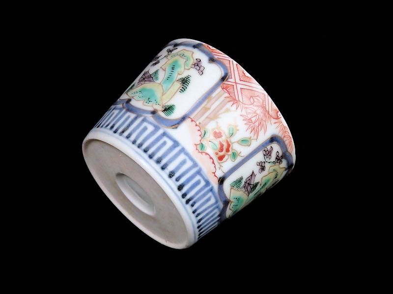 古伊万里 色絵 窓絵岩に東屋 笹に花図 蕎麦猪口 古伊万里 色絵 窓絵岩に東屋 笹に花図 蕎麦猪口
