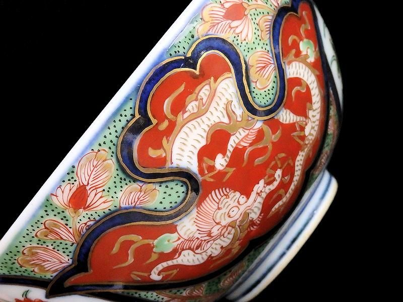 大聖寺伊万里 金襴手 団龍紋に花図 蓋茶碗