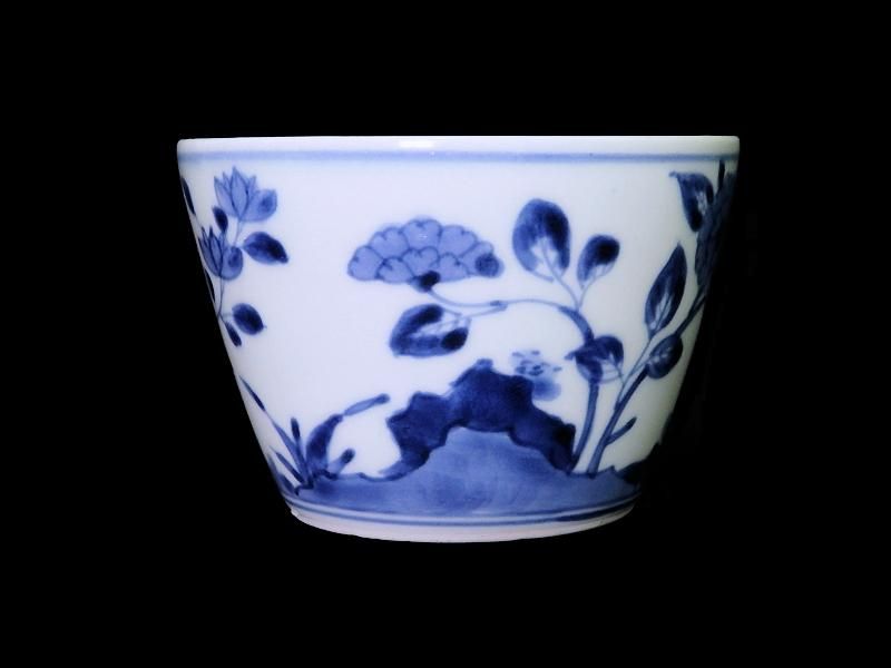 古伊万里 染付 牡丹図 大振蕎麦猪口 江戸期 古伊万里 染付 牡丹図 大振蕎麦猪口 江戸期