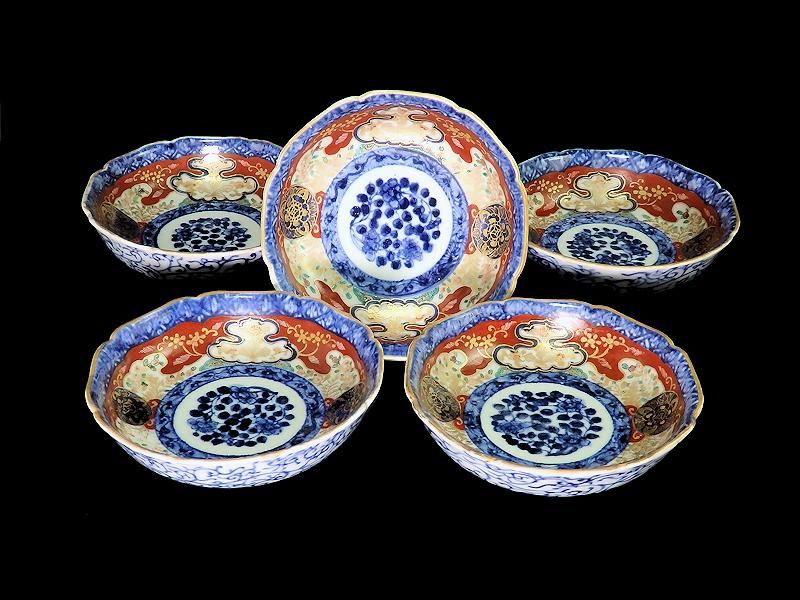 大聖寺伊万里 唐子に桜花 金唐草に花の図 大振蓋茶碗 D073AS-