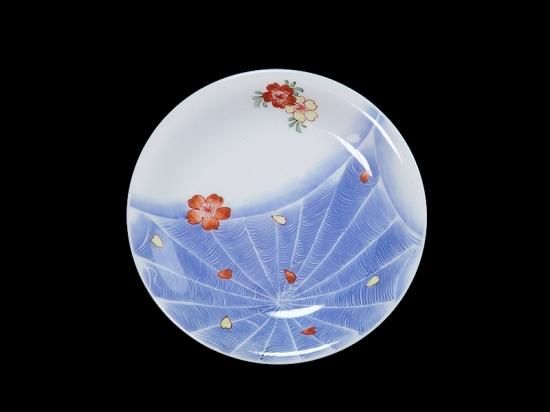 注文割引 平戸嘉祥 染錦 墨弾き桜に蜘蛛の巣 吉祥紋図 6寸皿 工芸品