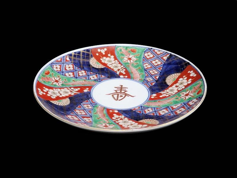 大聖寺伊万里 金襴手 寿に捻り紋図 7寸皿 2枚セット 大聖寺伊万里 金襴手 寿に捻り紋図 7寸皿 2枚セット