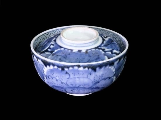 古伊万里 染付 牡丹図 蓋茶碗 古伊万里 染付 牡丹図 蓋茶碗
