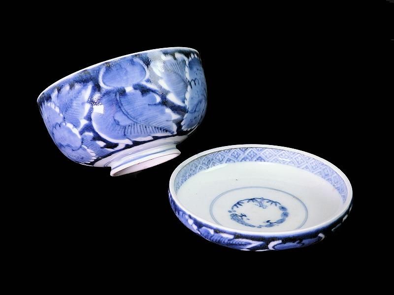 古伊万里 染付 牡丹図 蓋茶碗 古伊万里 染付 牡丹図 蓋茶碗