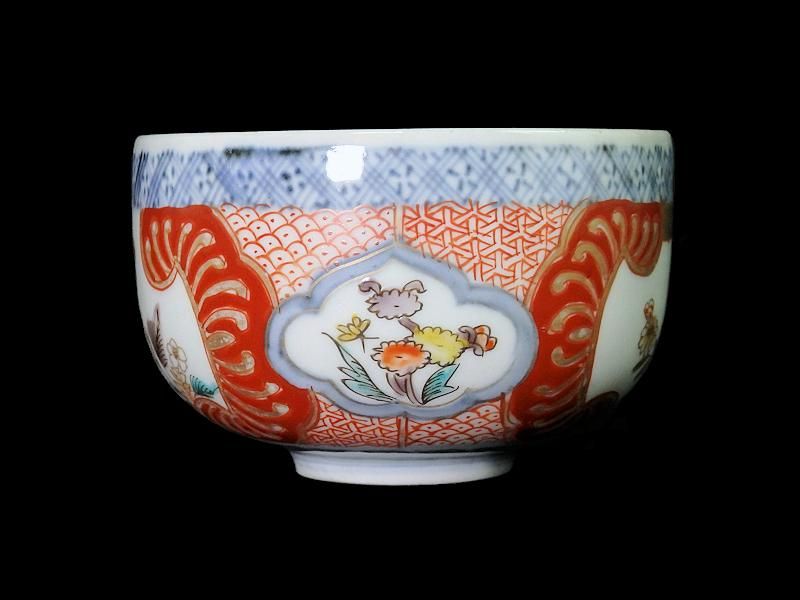 古伊万里　金襴手　瓔珞紋に花の図　蓋茶碗　江戸期　C000AS-CJa 古伊万里 金襴手 瓔珞紋に花の図 蓋茶碗 江戸期 C000AS-CJa