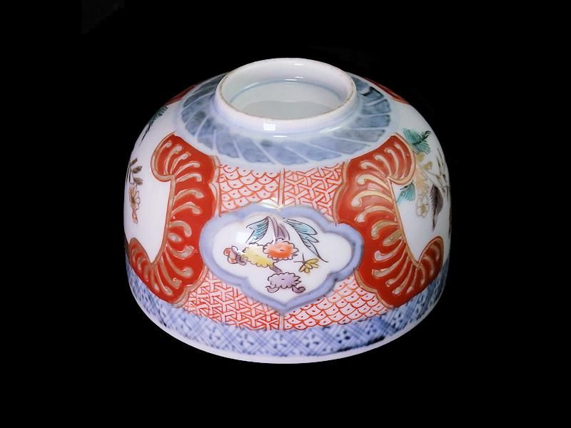 古伊万里 金襴手 草花紋の図 りん茶碗 湯呑 E881AS-CPh - メルカリ