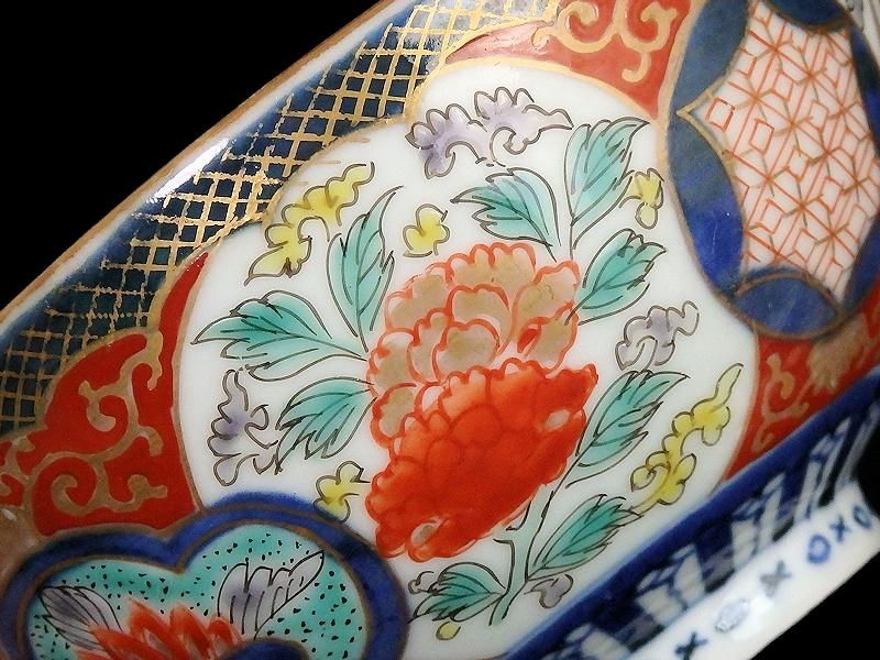 蓋物　蓋茶碗　古伊万里　金襴手　染付　亀甲　舞鶴　鳳凰　松竹梅　角福　ニュウ 古伊万里 金襴手 牡丹に鳳凰図 蓋茶碗