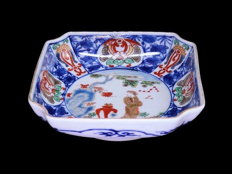 大聖寺伊万里 染錦 紅葉に唐人図 四方角皿