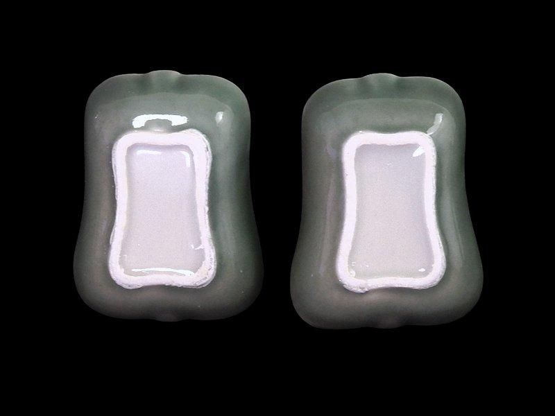 伊万里 瀬戸 青磁 軍配形変形豆皿 2枚セット