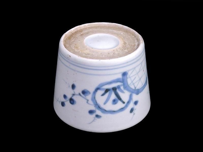 古伊万里　染付　竹籠に秋草紋の図　蕎麦猪口　A015AS-CYu 古伊万里 染付 竹籠に秋草紋図 蕎麦猪口