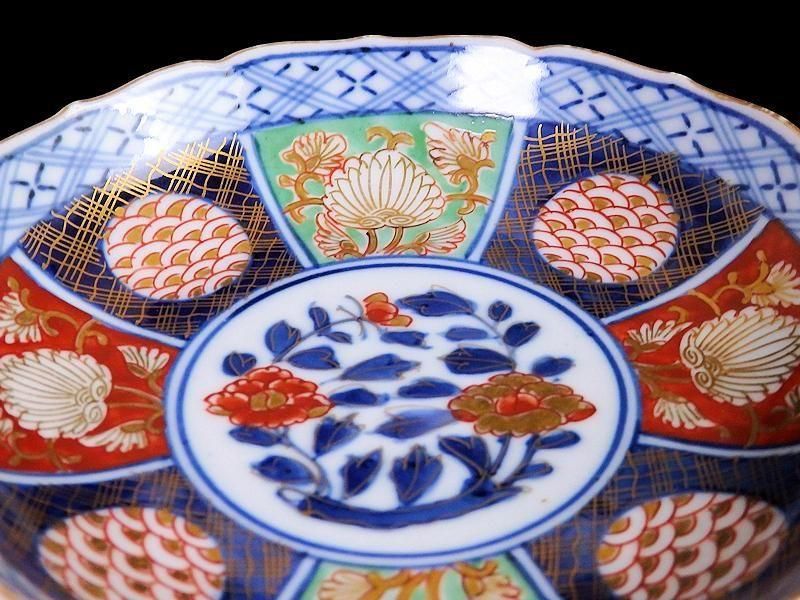 大聖寺伊万里　金襴手　青海波に牡丹の図　４寸皿　５枚　B205AS-CZe 大聖寺伊万里 金襴手 青海波に牡丹図 4寸皿 5枚セット