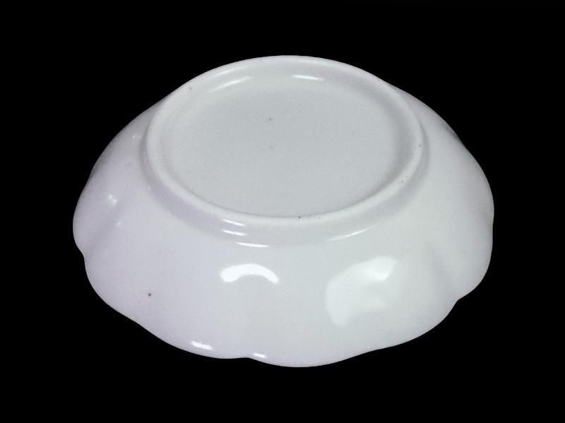 古伊万里 染錦 河骨(こうほね)紋図 手塩皿 3寸半皿 4枚セット