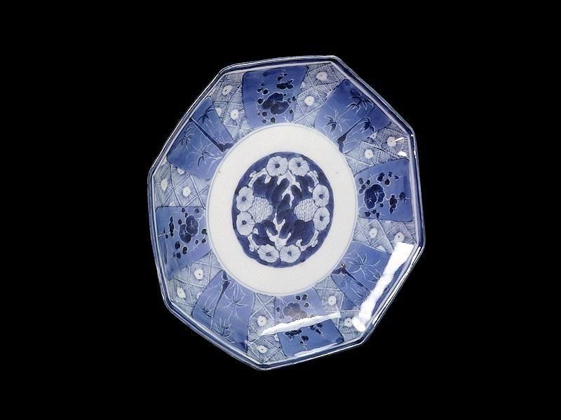 古伊万里 染付 墨弾き松竹梅図 八角7寸皿