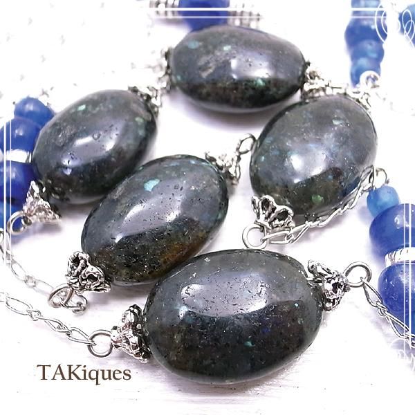 TAKiques】アンティークガラスビーズ＆スペクトロライト