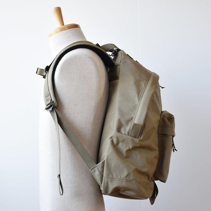ENDS and MEANS】 DAYTRIP BACKPACK -Tan-