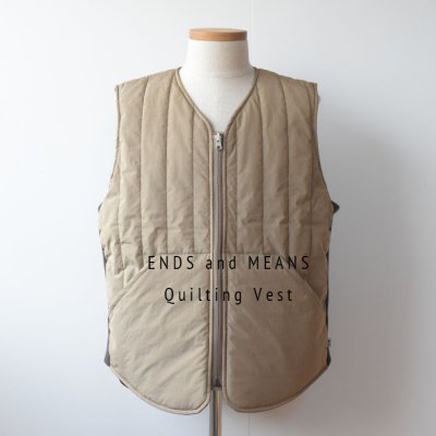 【ENDS and MEANS】 Reversible Quilting Vest  - Beige -