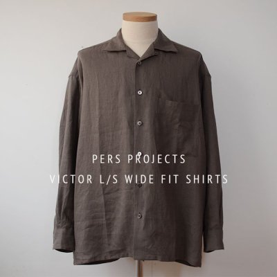<img class='new_mark_img1' src='https://img.shop-pro.jp/img/new/icons14.gif' style='border:none;display:inline;margin:0px;padding:0px;width:auto;' />PERS PROJECTS VICTOR L/S WIDE FIT SHIRTS    - CHESTNUT - 