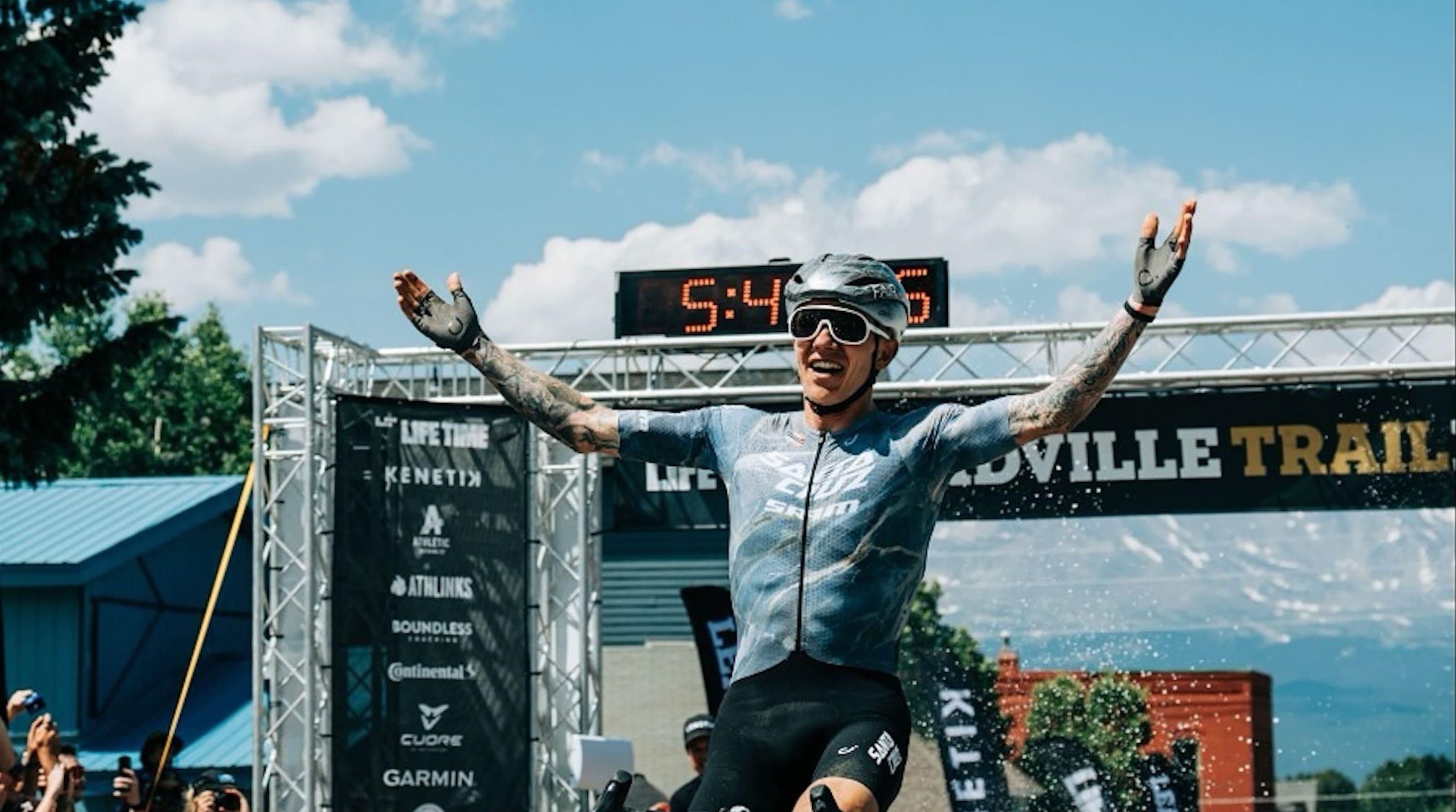 GIRO グラインデューロ限定モデル LTD Edition EU43 激レア限定カラーは急いで！タフで調節がしやすいGIRO GRINDURO