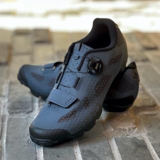 GIRO/ジロ】サイクルシューズ(メンズ・男性用)ロードバイク用 GIRO/ジロ】サイクルシューズ(メンズ・男性用)ロードバイク用