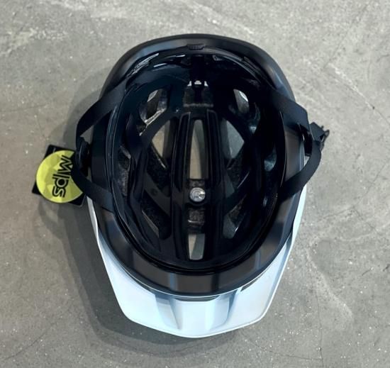 Giro X Descendents ヘルメット サイズM55.5-59cm