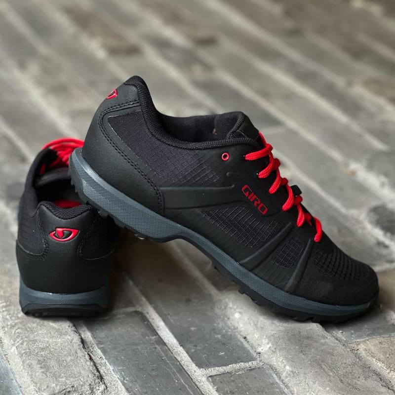 GIRO/ジロ】GAUGE Black / Bright Red GIRO/ジロ】GAUGE Black / Bright Red