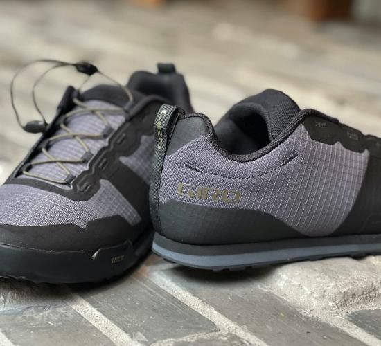 GIRO/ジロ】TRACKER FASTLACE Dark Shadow / Trail Green