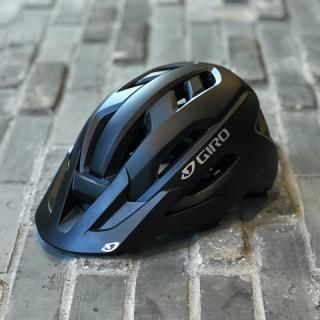 GIRO/ジロ】サイクルヘルメット（シティ・クロスバイク用）