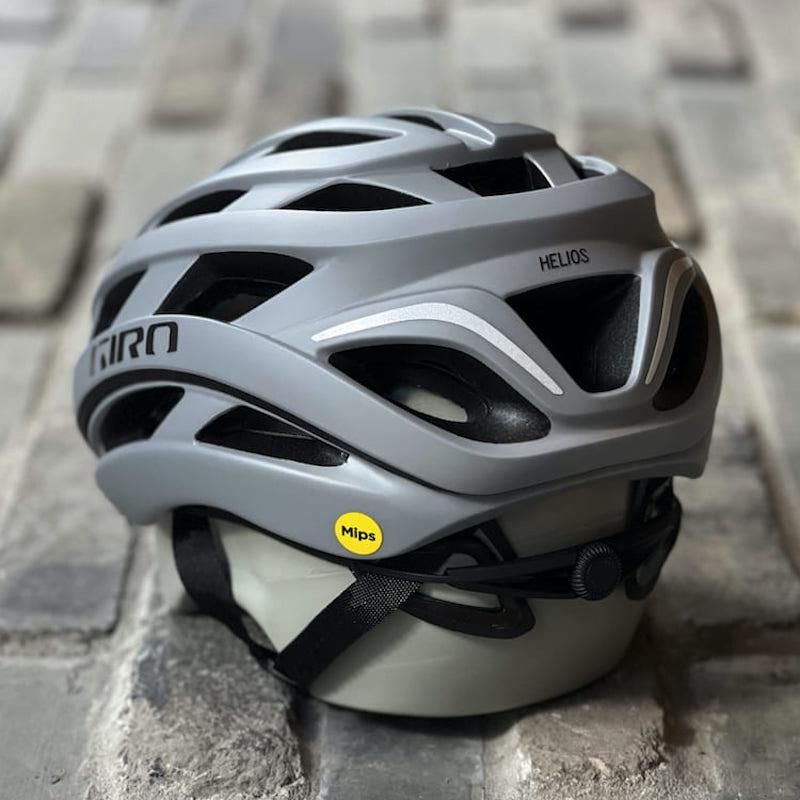 GIRO/ジロ】サイクルヘルメット(ロードバイク用 / マウンテン GIRO/ジロ】サイクルヘルメット(ロードバイク用 / マウンテン