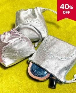 <img class='new_mark_img1' src='https://img.shop-pro.jp/img/new/icons16.gif' style='border:none;display:inline;margin:0px;padding:0px;width:auto;' />POUCH 巾着ポーチ