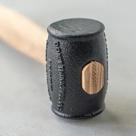 サンゾー工務店》DONKEY HAMMER | 重さや柄の太さにこだわったペグ打ち