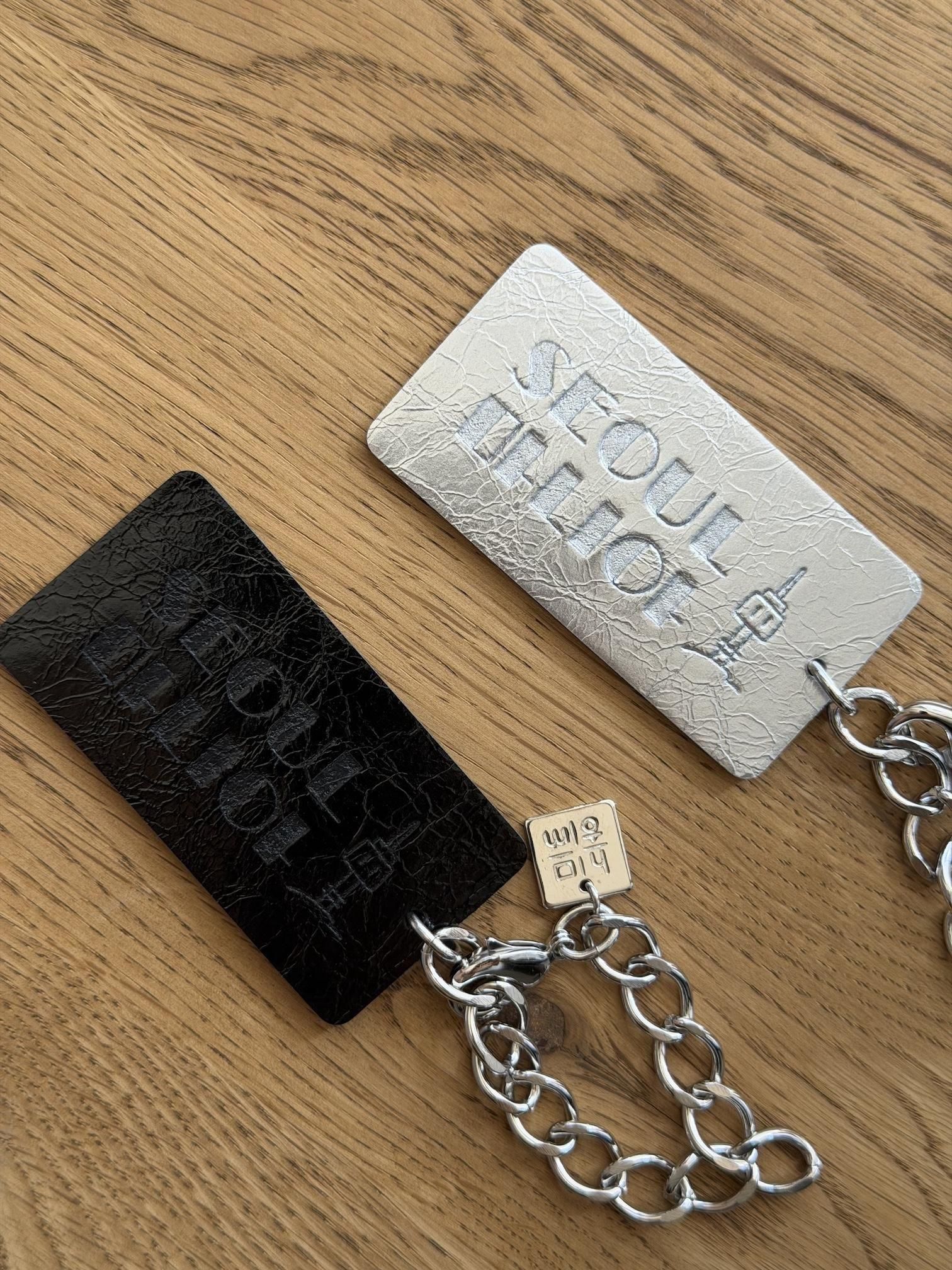 【メグえもん様確認用】革タグ☆フェザーチャーム SEOUL MANIA 本革・タグ＆チャーム【ポスト投函便可】 - hime shop