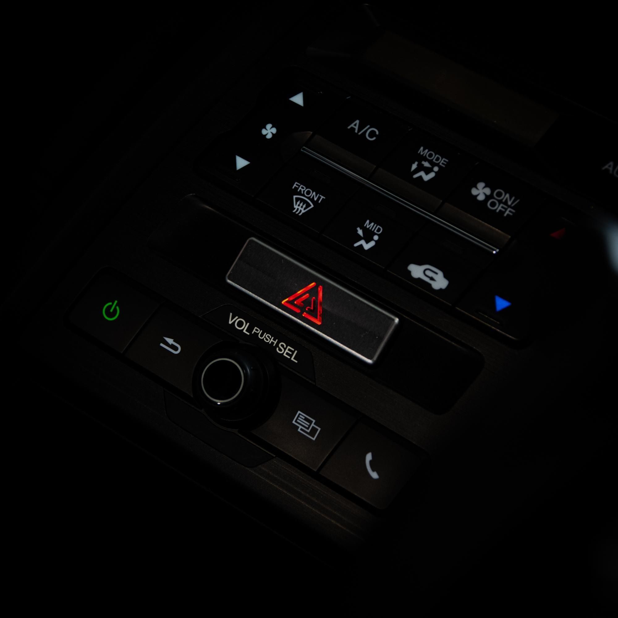 S660 ジュラルミン ハザードスイッチ / Duralumin Hazard Switch