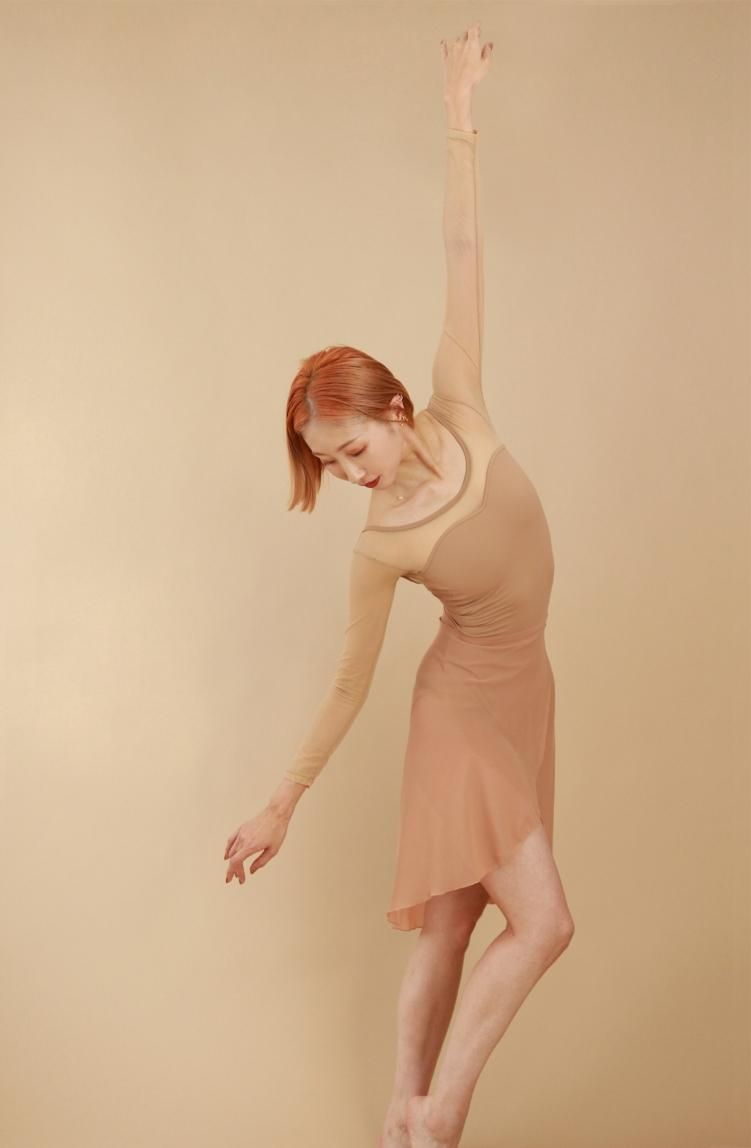 Camel】Sleeve & No sleeve design - Balletwear brand unoa Camel】Sleeve & No sleeve design - Balletwear brand unoa