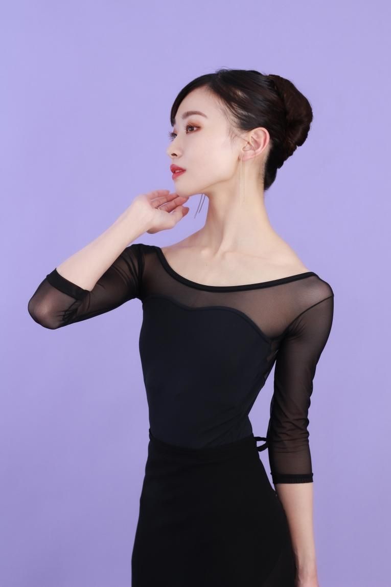 Black】Sleeve & No sleeve design - Balletwear brand unoa Black】Sleeve & No sleeve design - Balletwear brand unoa