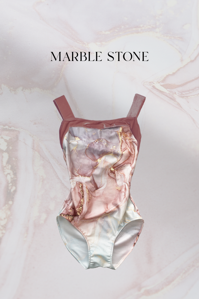 【美品】unoaレオタード Mサイズ/ Marble stone 名入れ無料】 美品】unoaレオタード Mサイズ/ Marble stone