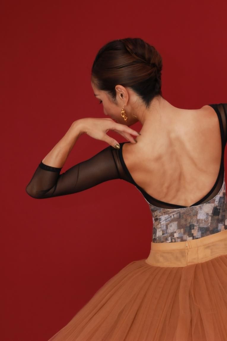 Geometric pattern】Sleeve design - Balletwear brand unoa