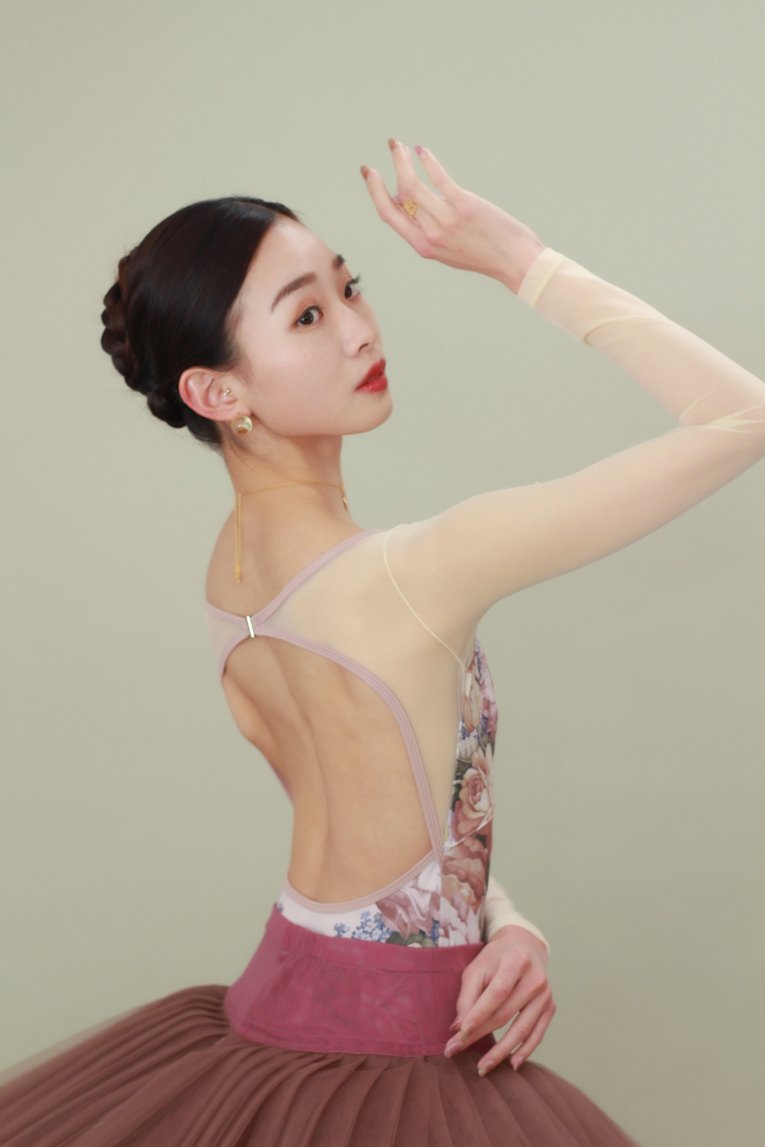 Flower gate skin pink / sand gray】Sleeve design - Balletwear 