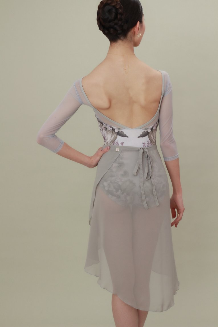 Flower gate sand gray】Sleeve & No sleeve design - Balletwear 