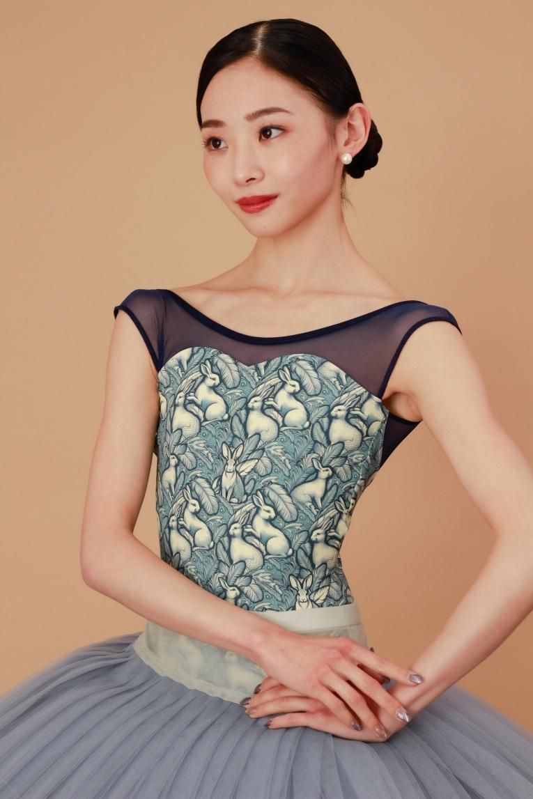 Lapin blanc unoa】No sleeve design - Balletwear brand unoa Lapin blanc unoa】No sleeve design - Balletwear brand unoa