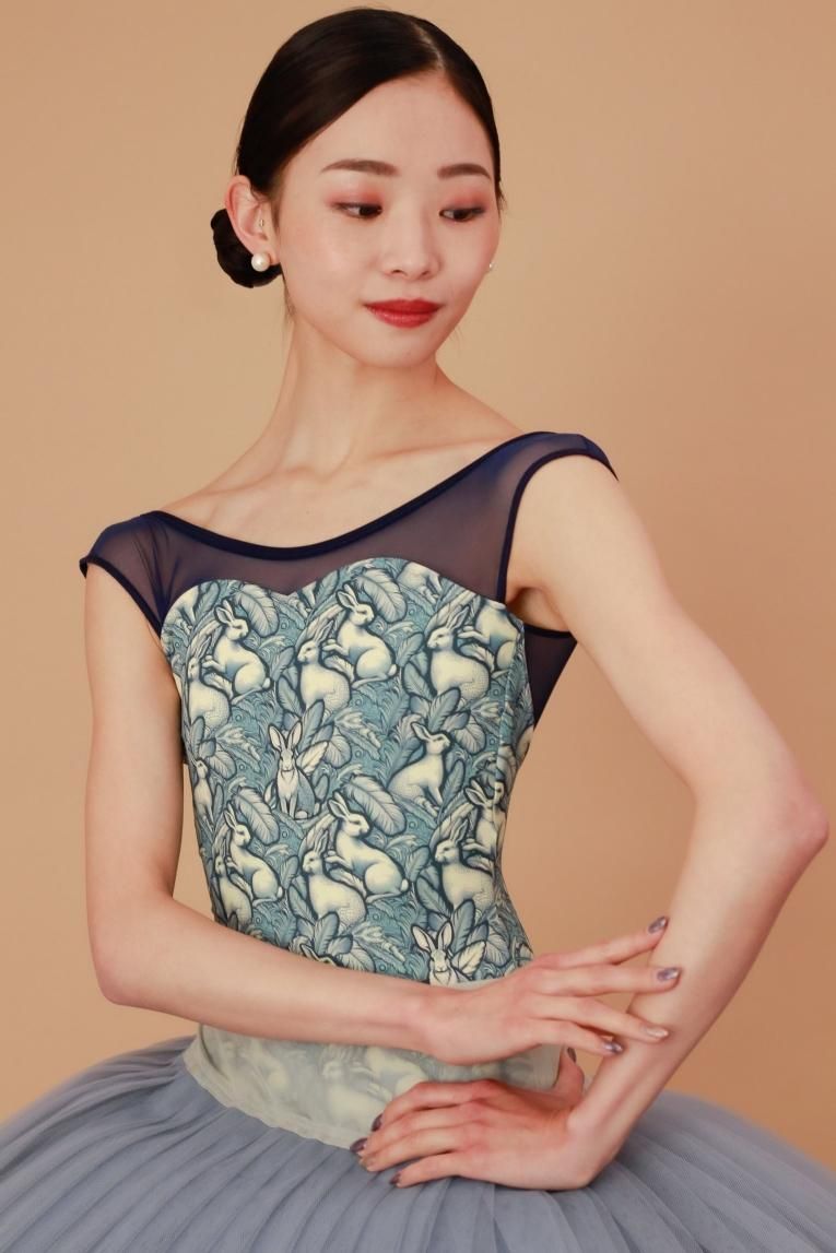 Lapin blanc unoa】No sleeve design - Balletwear brand unoa Lapin blanc unoa】No sleeve design - Balletwear brand unoa