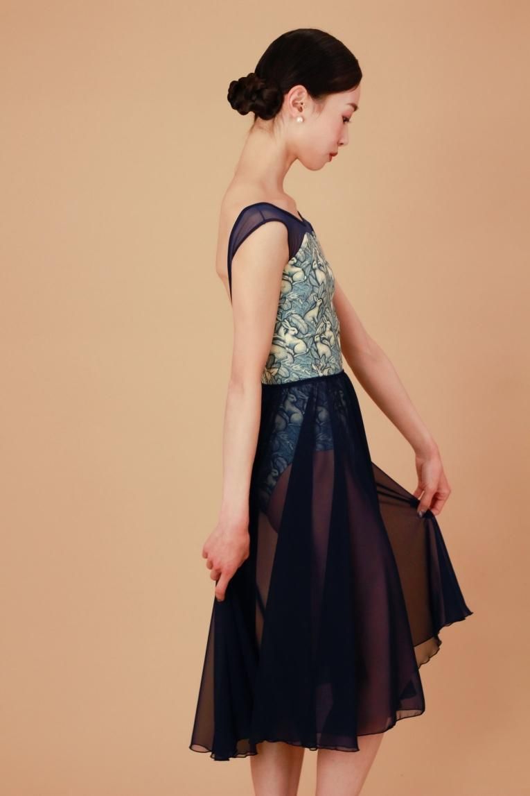 Lapin blanc unoa】No sleeve design - Balletwear brand unoa Lapin blanc unoa】No sleeve design - Balletwear brand unoa
