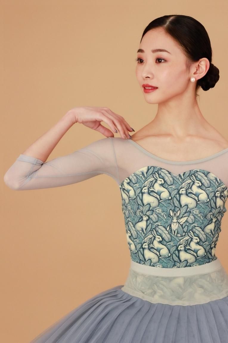 Lapin blanc unoa】Sleeve design - Balletwear brand unoa Lapin blanc unoa】Sleeve design - Balletwear brand unoa