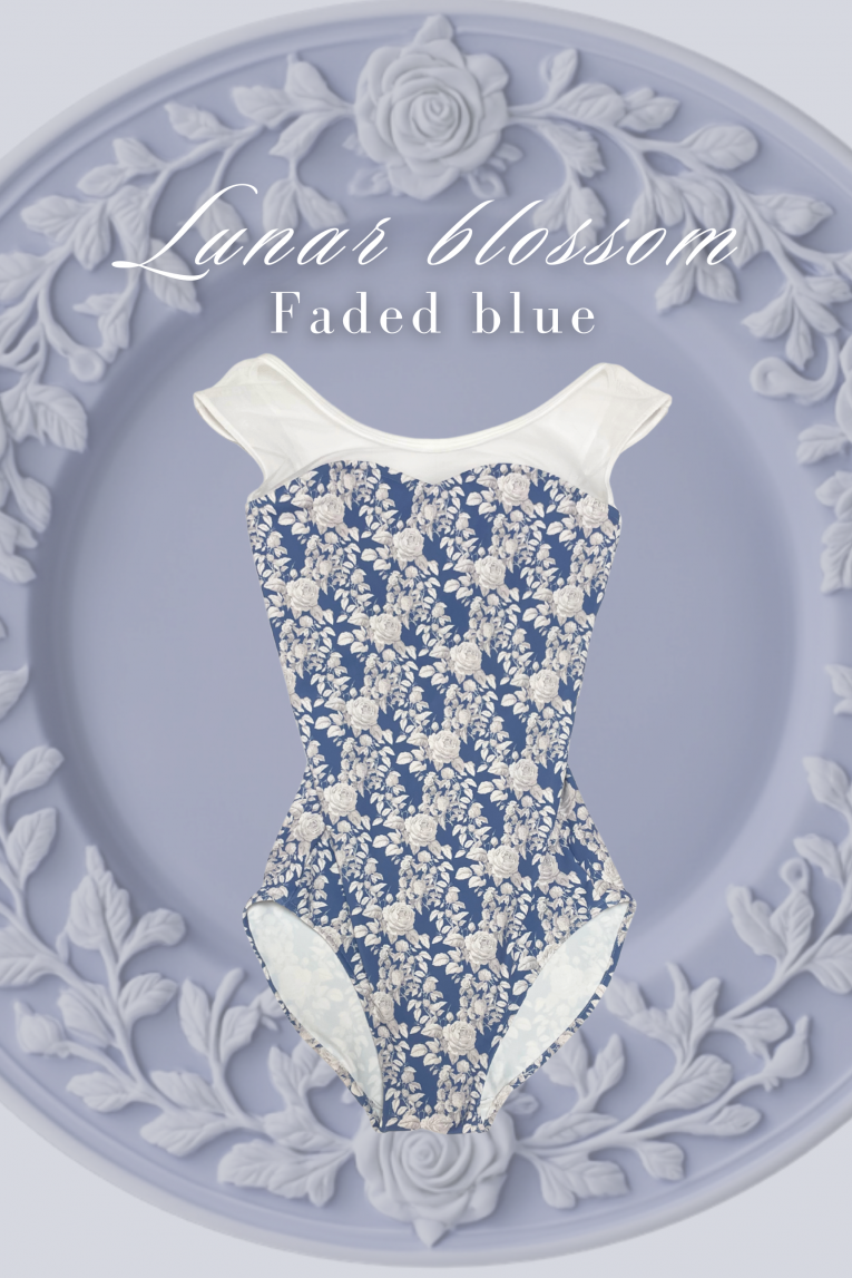 Lunar blossom -Faded blue-】Sleeve & No sleeve design