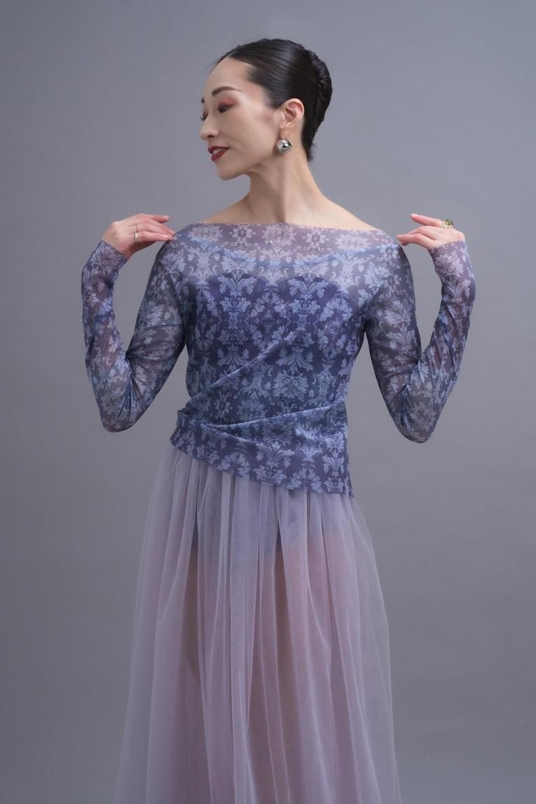 □ 【Victorian cats Prune】 NEW Arm foundation flawless