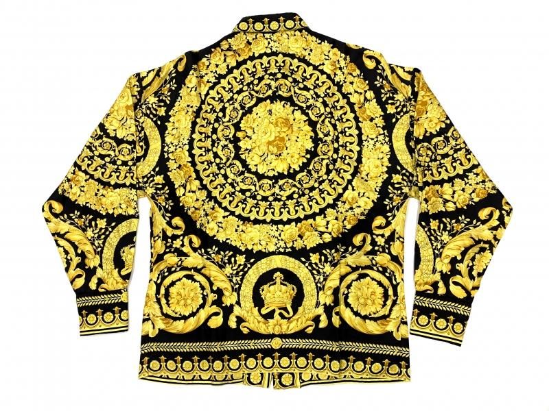 ヴェルサーチ 総柄 セットアップ - ValuE+91 VINTAGE SHOP ヴェルサーチ 総柄 セットアップ - ValuE+91 VINTAGE SHOP